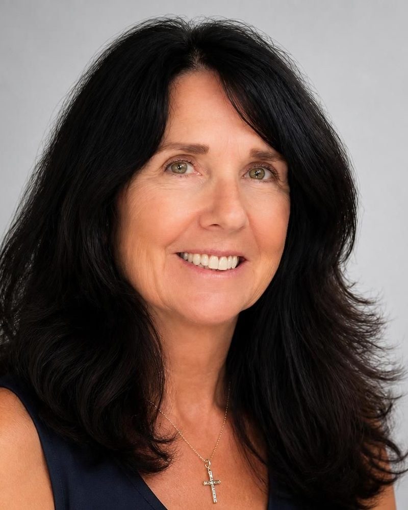Sheila Nixon, BSN, RN, LMT